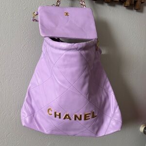 Lavender Quilted Women's Bag Mirror Image